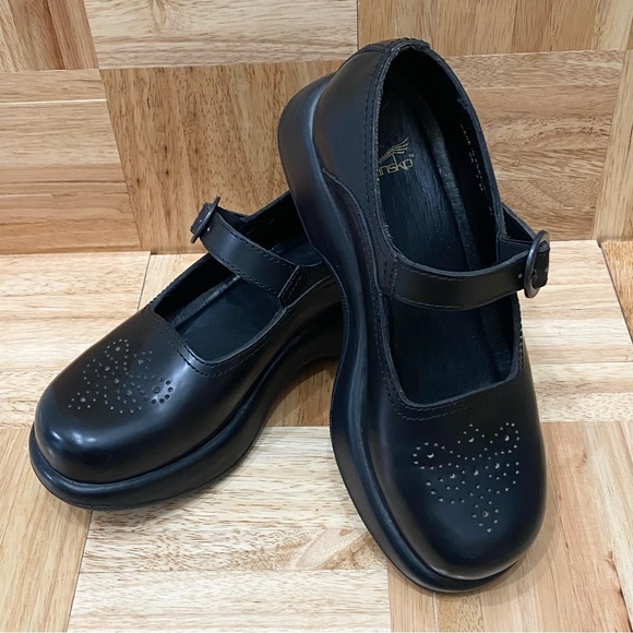 COPY - DANSKO Mary Janes Perforated Butterfly Black Clogs Size 37 US6.5-7 - Picture 2 of 12